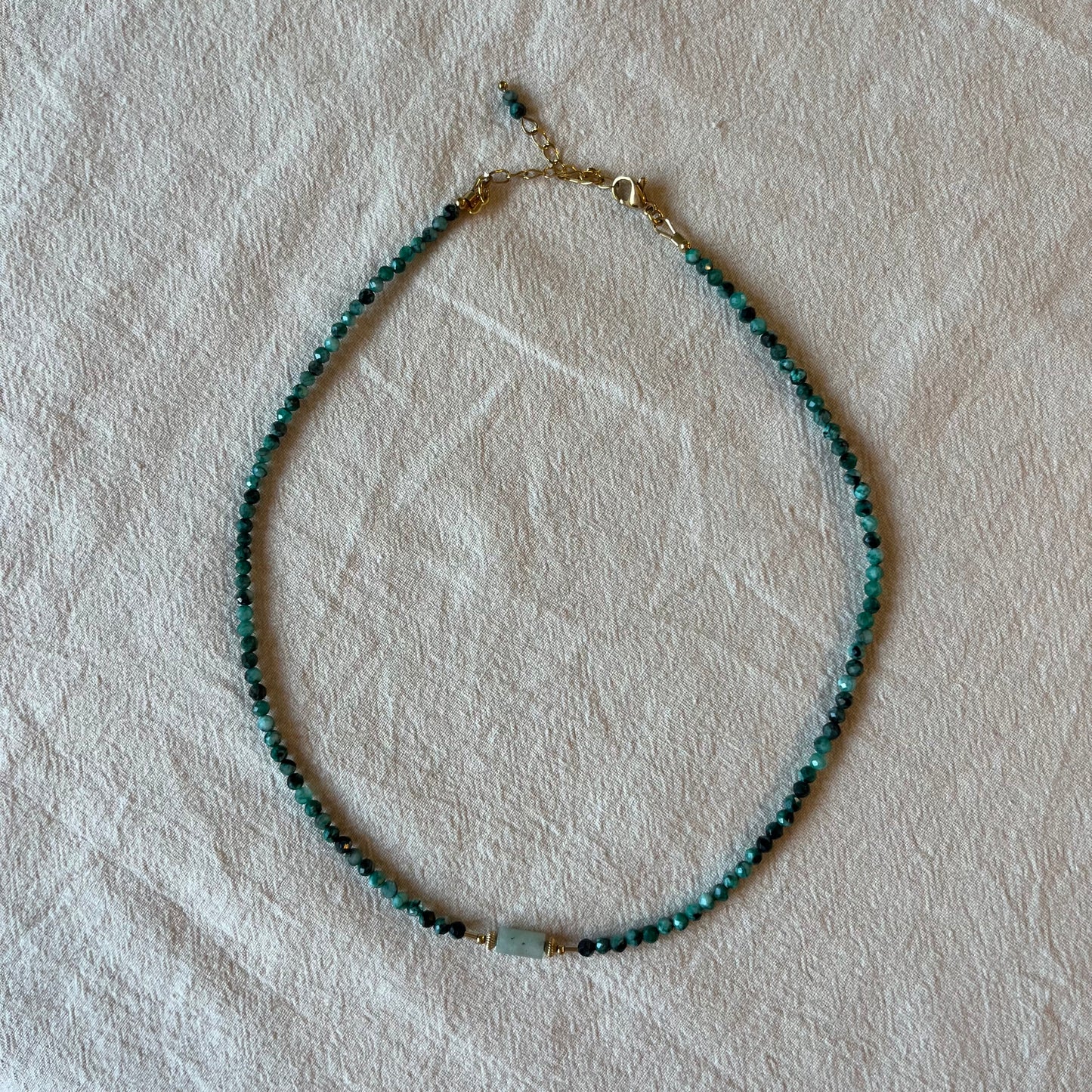 Collier Opaline